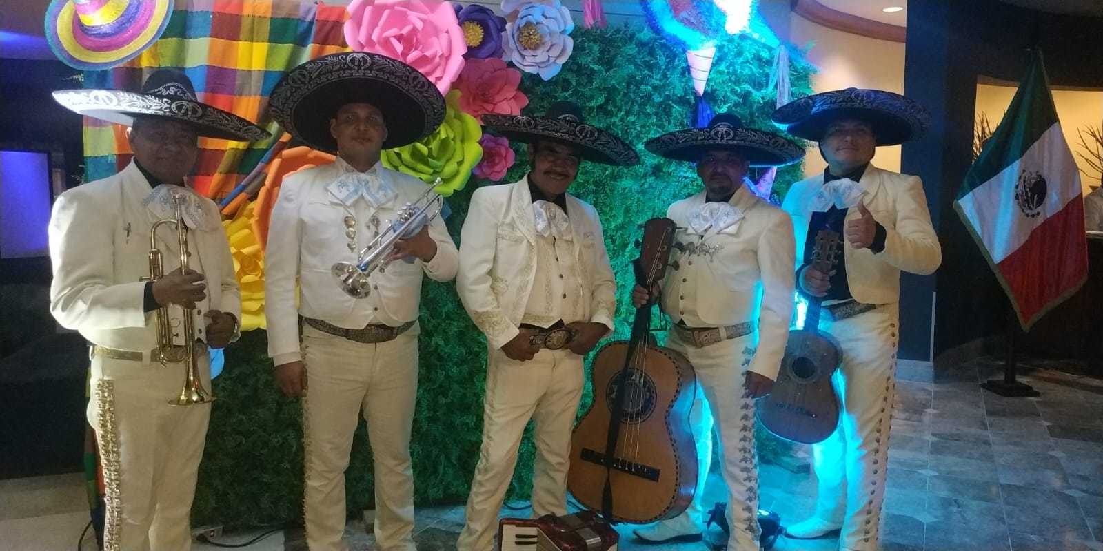 Agrupación musical Mariachi Embajadores